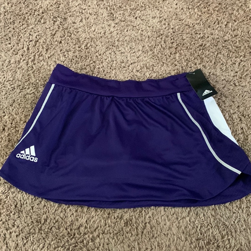 Adidas (never worn) climacool skirt size medium
